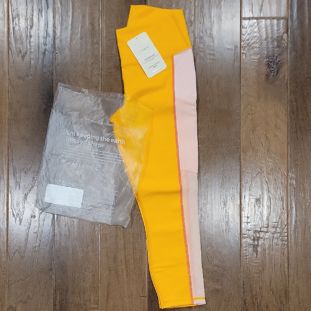 Fabletics Womens Orange and Light Pink Leggings. Brand New With Tags, M